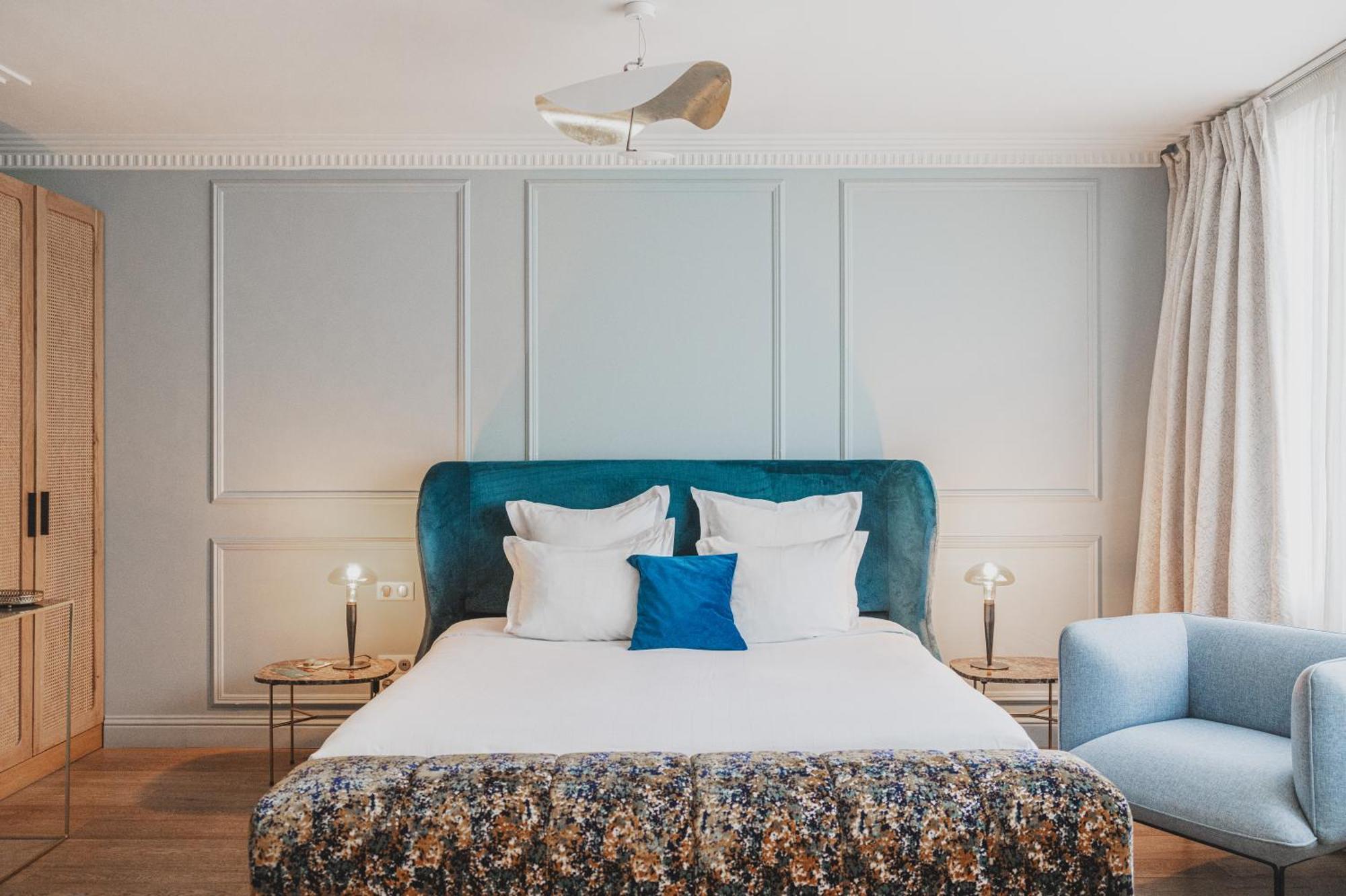 Singulier - Boutique & Anne Semonin 4*